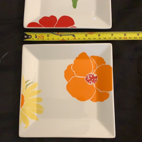 Set of 4 floral appetizer 7” - Picture 7 of 7